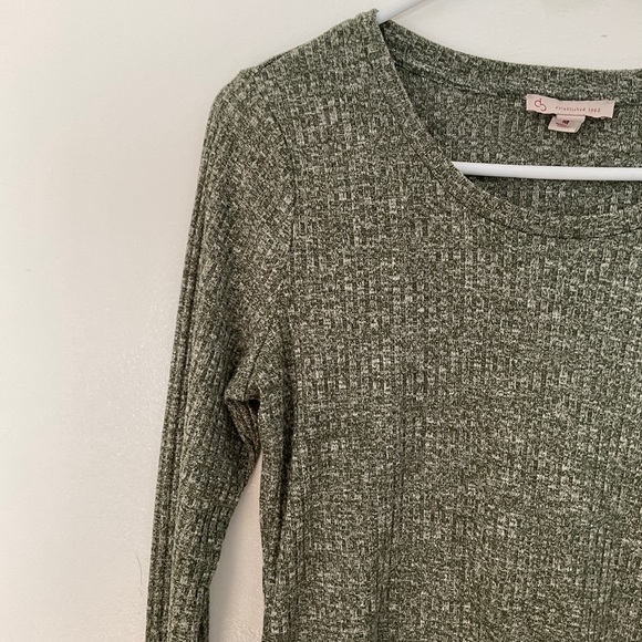 Dress Barn Green and White Speckled Long Sleeve Sweater Top - Picture 5 of 10